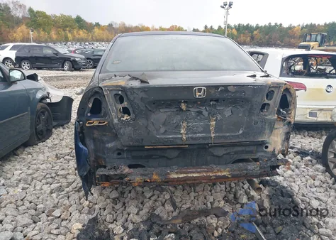 2003 Honda Civic Lx z USA, uszkodzony, nr VIN 2HGES15563H509411